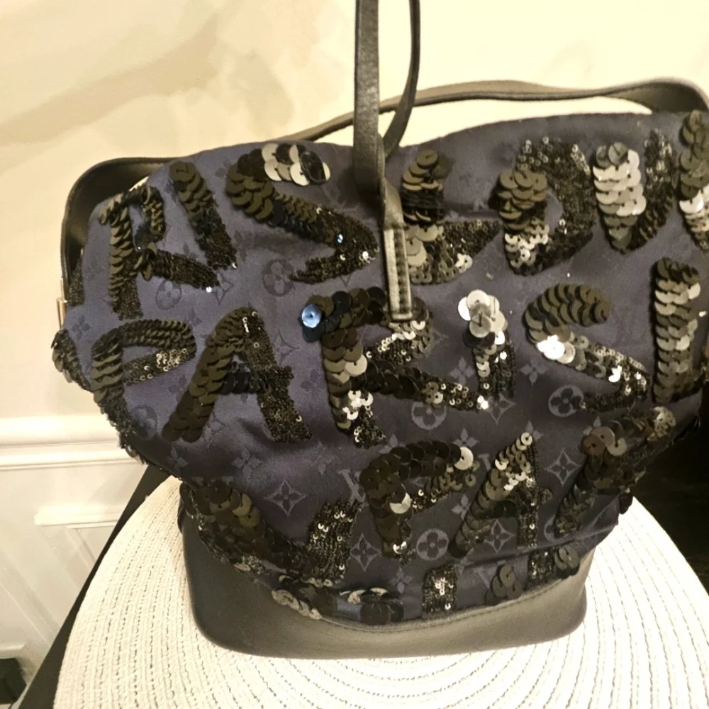 Louis Vuitton LOVE PARIS Sequin Tote – Limited Edition 2014